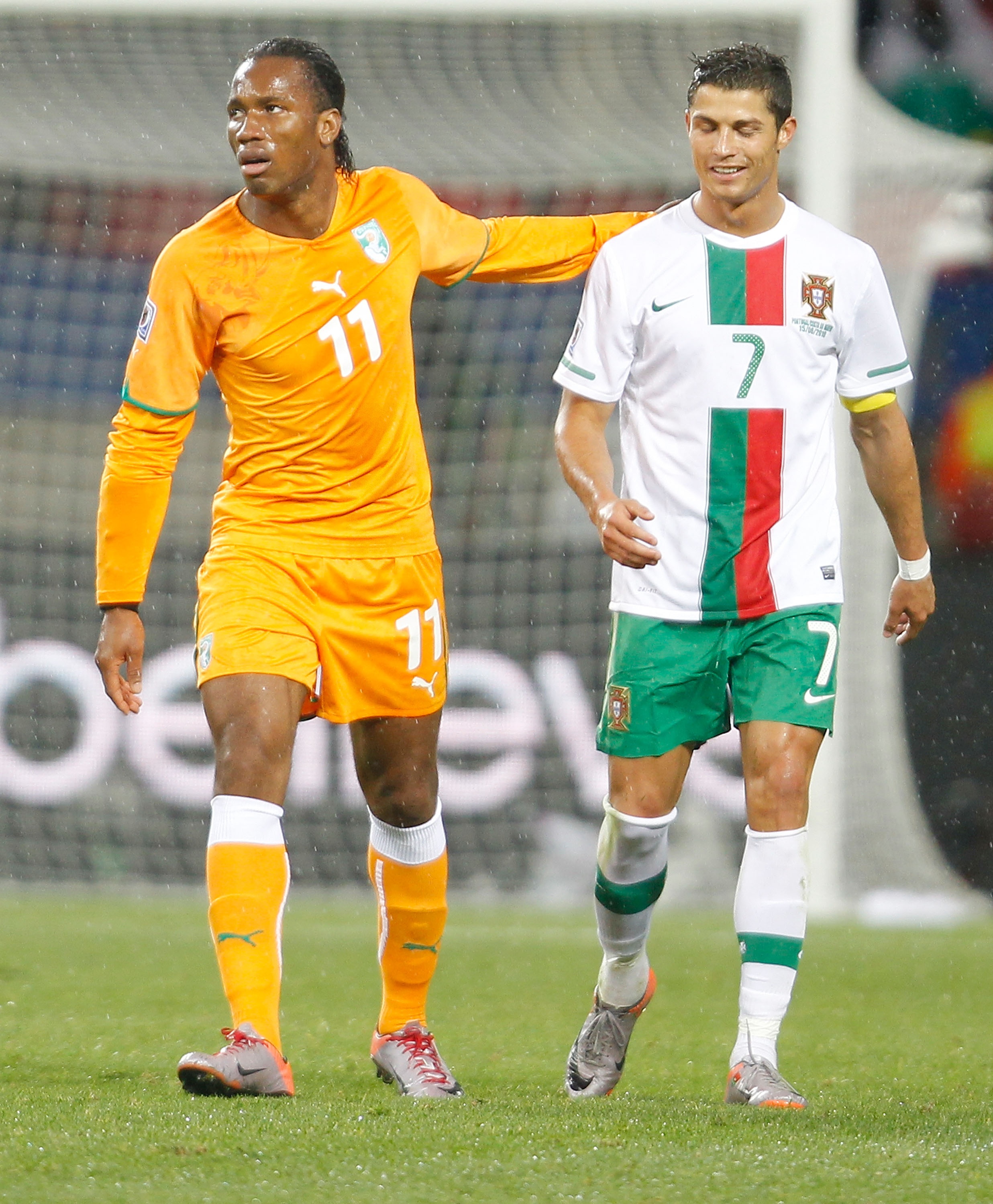 AYX爱游戏中国包含赛后西汉姆强势反弹德罗巴连续十五场比赛得分超过大胜，媒体一致点评：纽卡斯尔赛前遗憾出局的词条