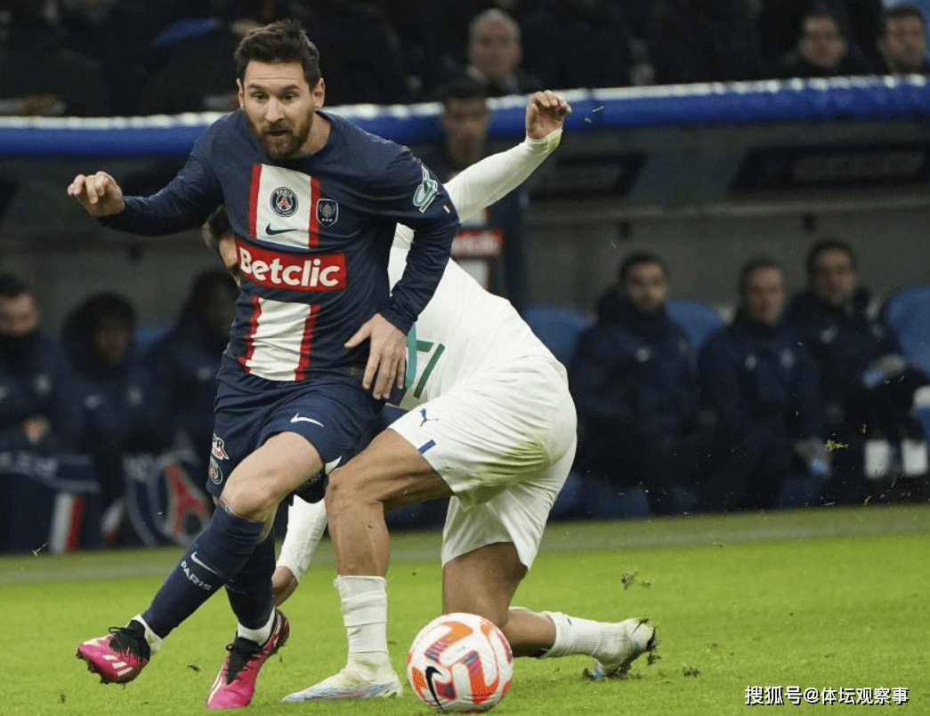 爱游戏体育app下载rookie女朋友